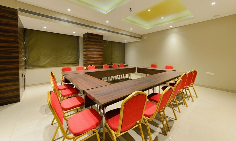 Hotel Treebo Swastik