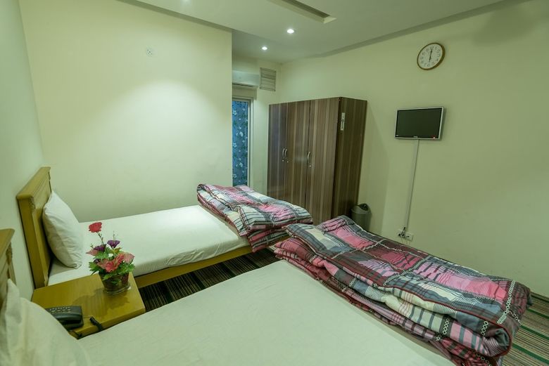 Bnb Hotel