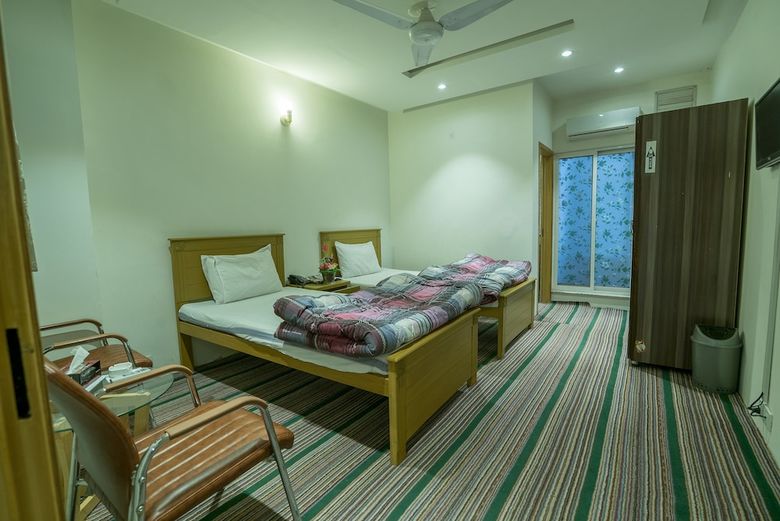 Bnb Hotel