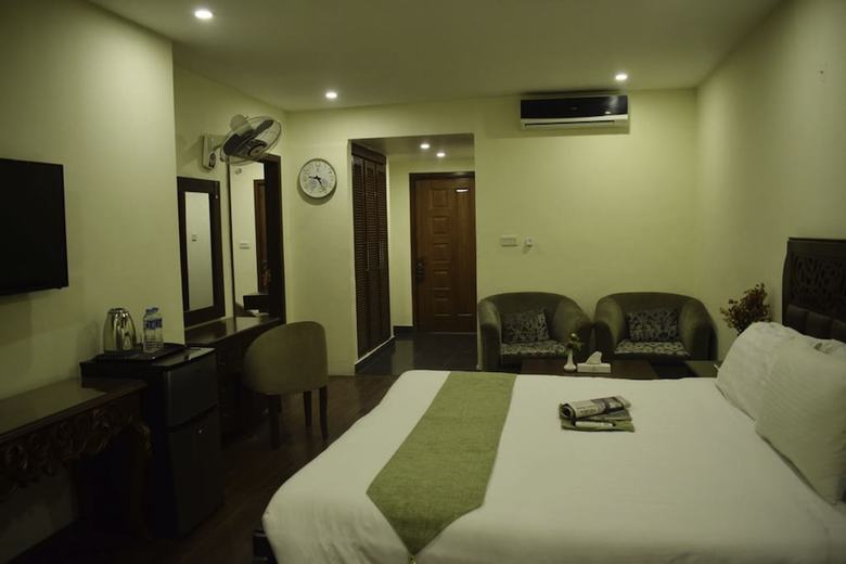 Grand Millennium Hotel Lahore