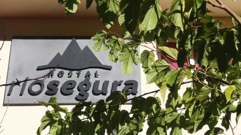 Hostal R�o Segura