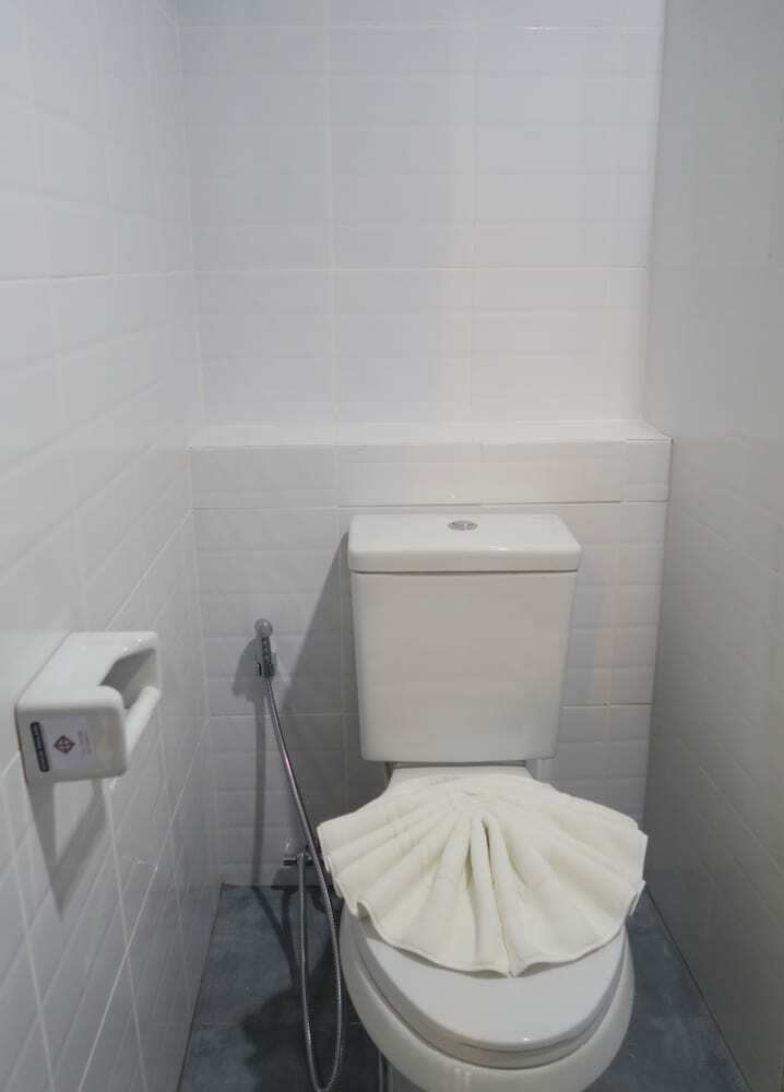 Good Morning Hotel At Takuapa