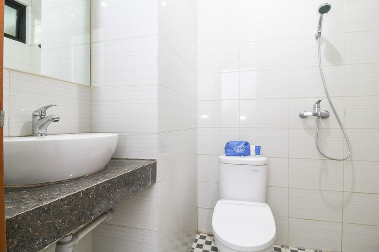 Hotel Airy Eco Bsd Serpong Boulevard Residence Tangerang