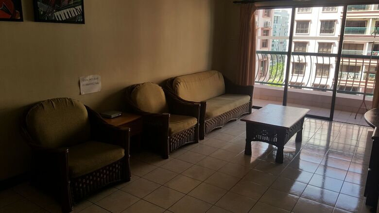 Ideal Holiday Apartment Marina Court