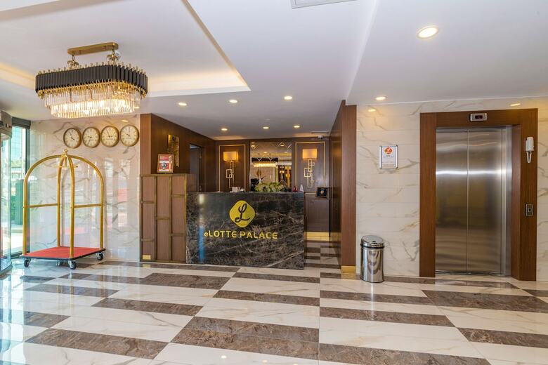 Elotte Palace Hotel