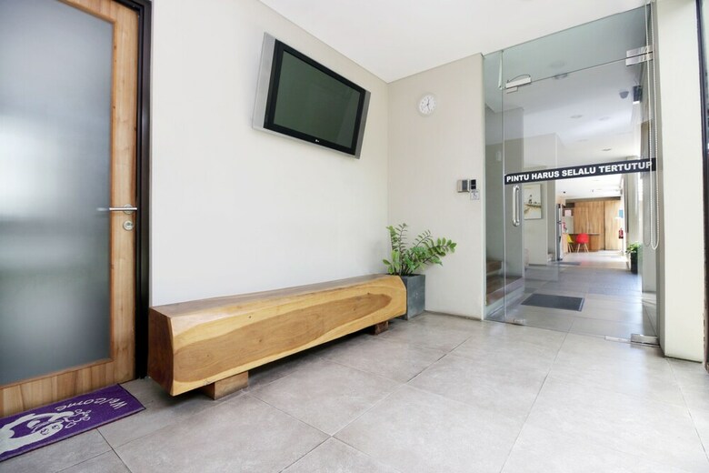 Hotel Airy Karawaci Taman Permata Millenium B5 10 Tangerang