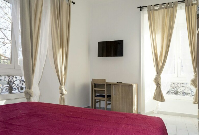 Hotel New Moon Guesthouse