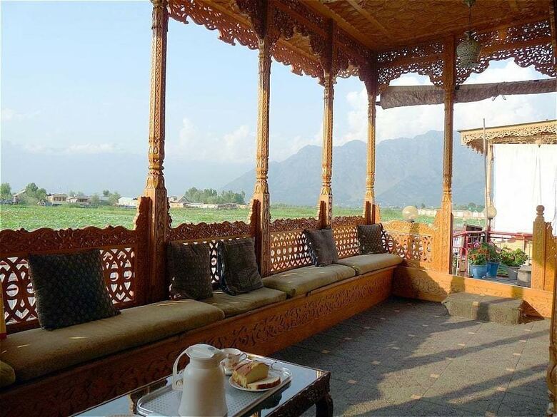 Shabnam Group Of Houseboats