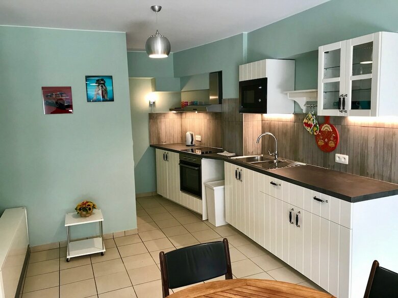 Renovated Apartment In Antwerp