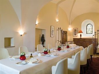 Victor's Residenz-hotel Schloss Berg