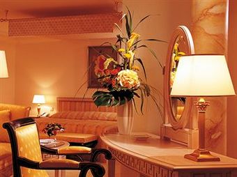 Victor's Residenz-hotel Schloss Berg