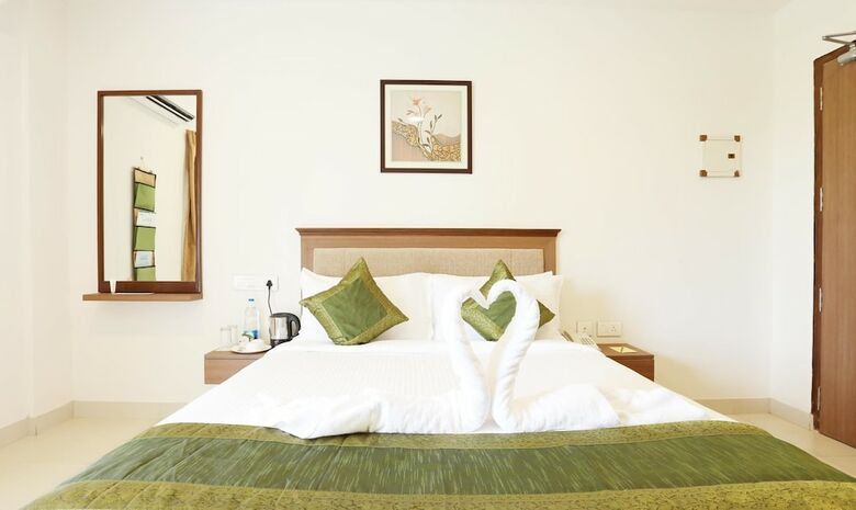 Hotel Rishi Gardens
