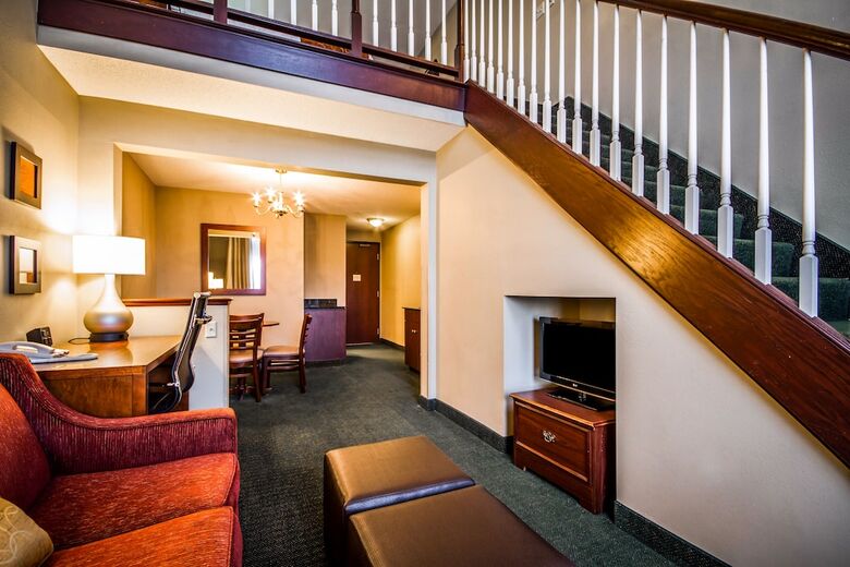 Hotel Comfort Suites Madison