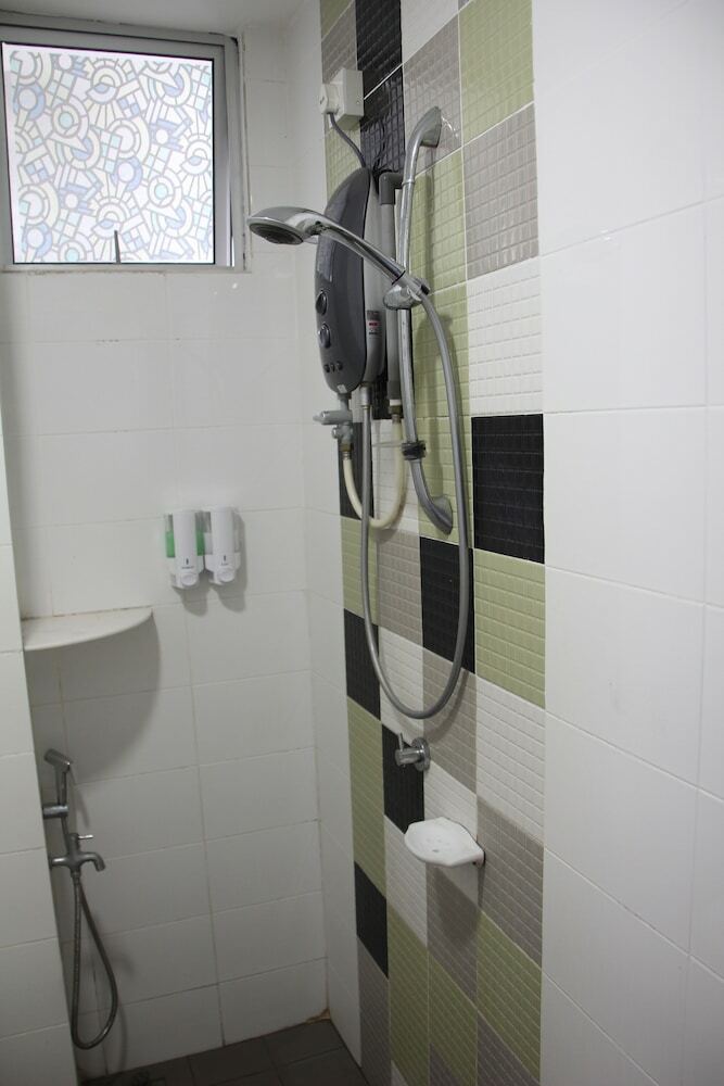 3bdr&2bth Condo Middle Of Penang