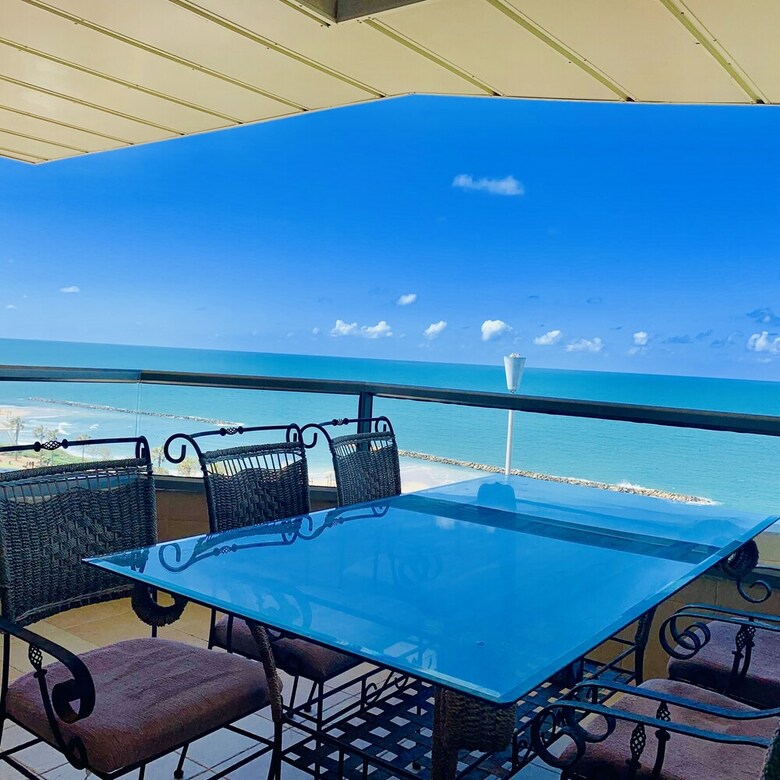 Royal King David Apartment�