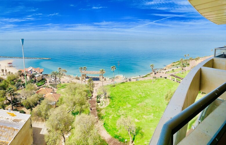 Royal King David Apartment�