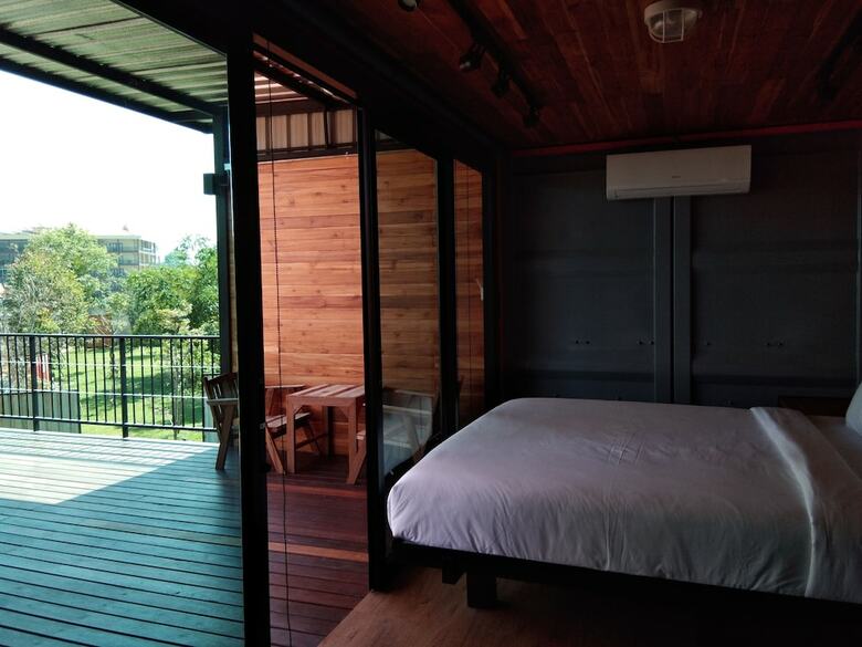 Hotel Kong Resort