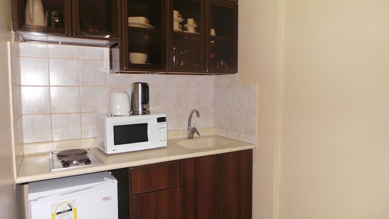 Aparthotel Massara House 3 For Singles
