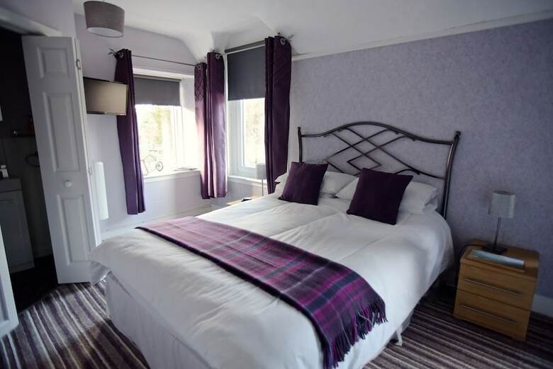 Hotel Inverour Guest House