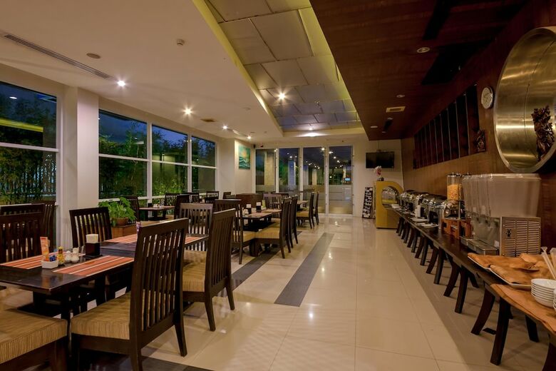 Nora Chaweng Hotel