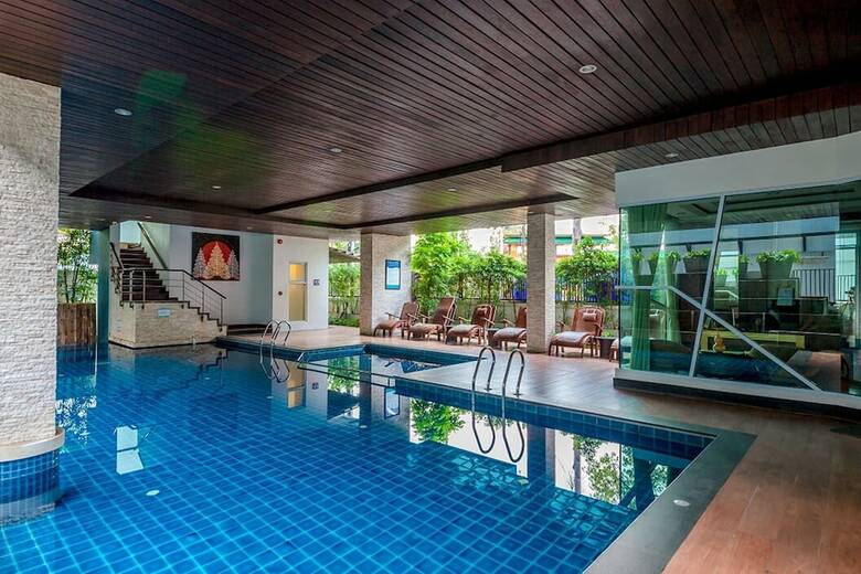 Nora Chaweng Hotel