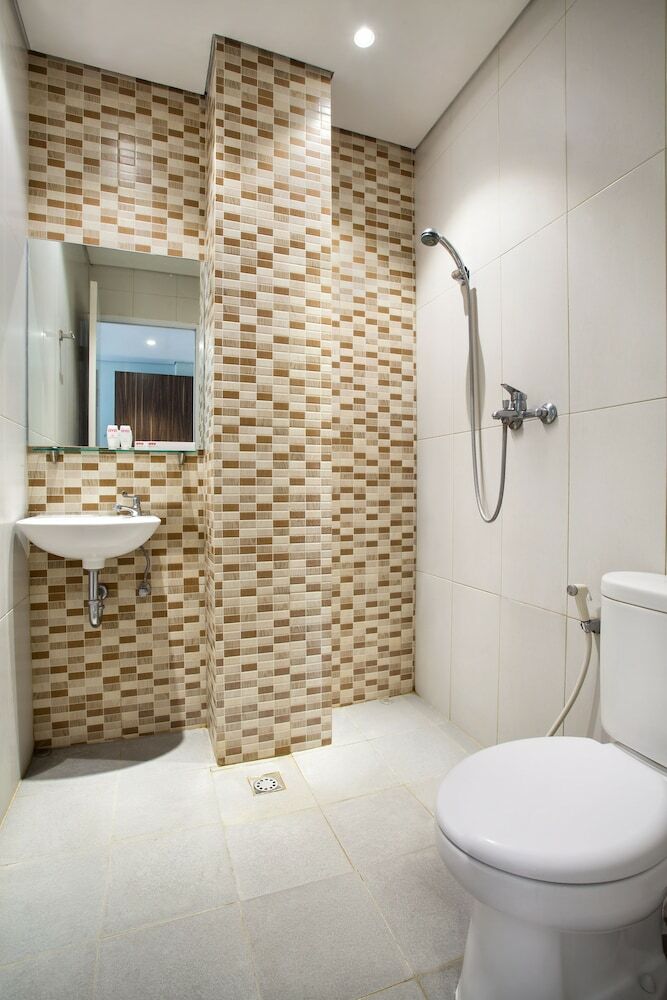 Oyo 101 Apple Platinum Hotel