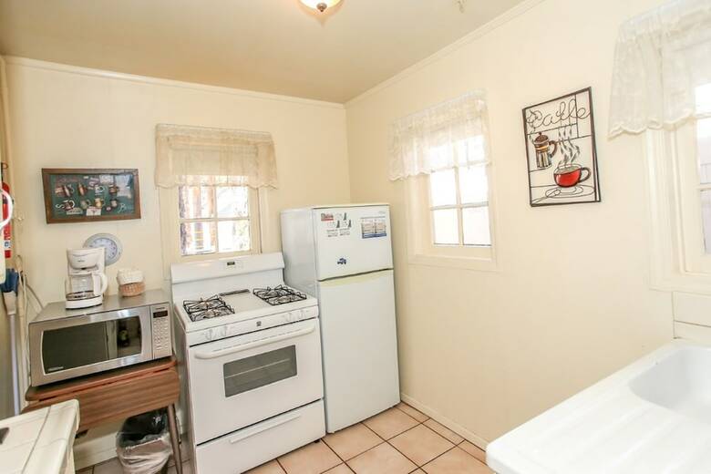 Cabana Big Bear 4 Seasons Lodge