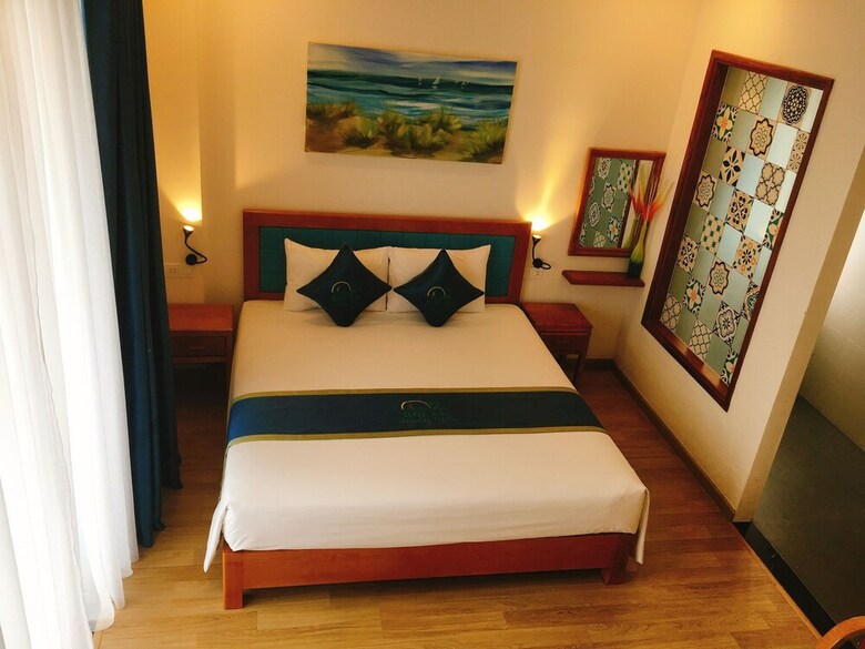 Hotel Hoi An Seaside Villa