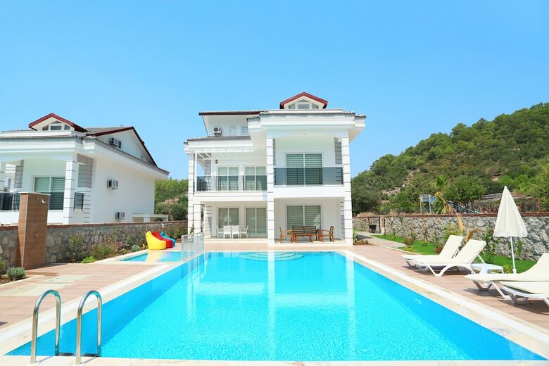 Orka New Fourseasons Villas
