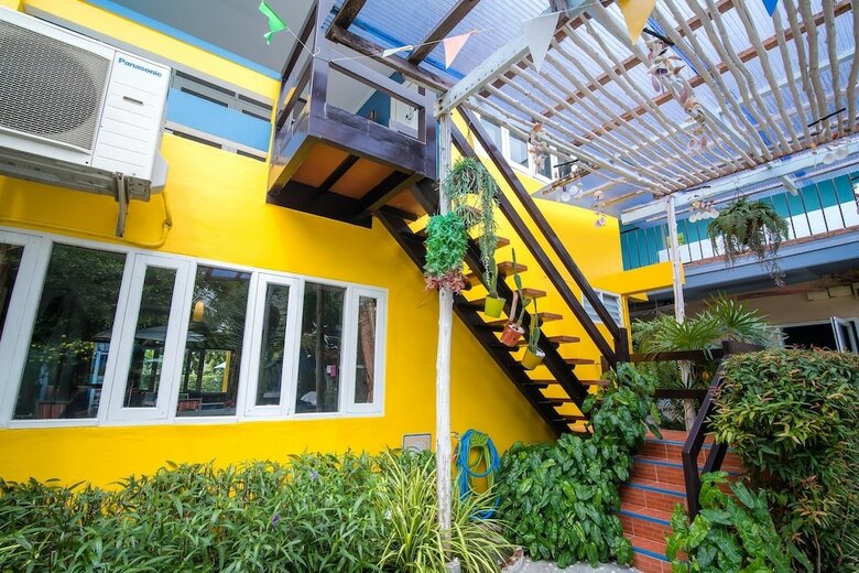 Hotel Surf House Hua Hin