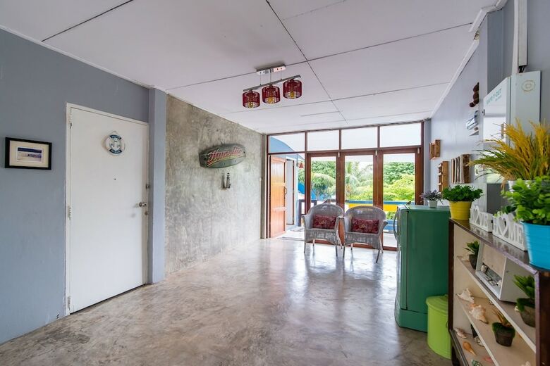 Hotel Surf House Hua Hin