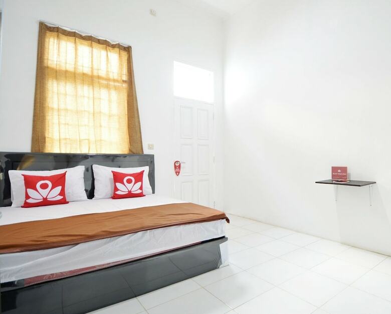 Hotel Zen Rooms Kemang G17 Syariah