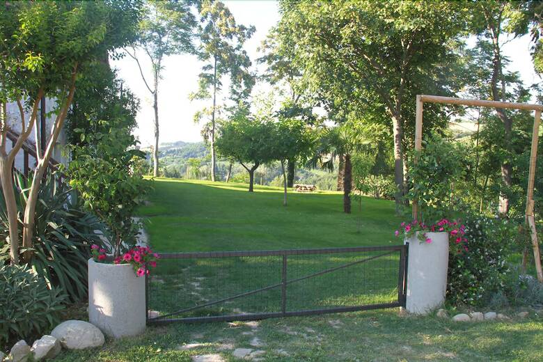 Leamorine White House B&B