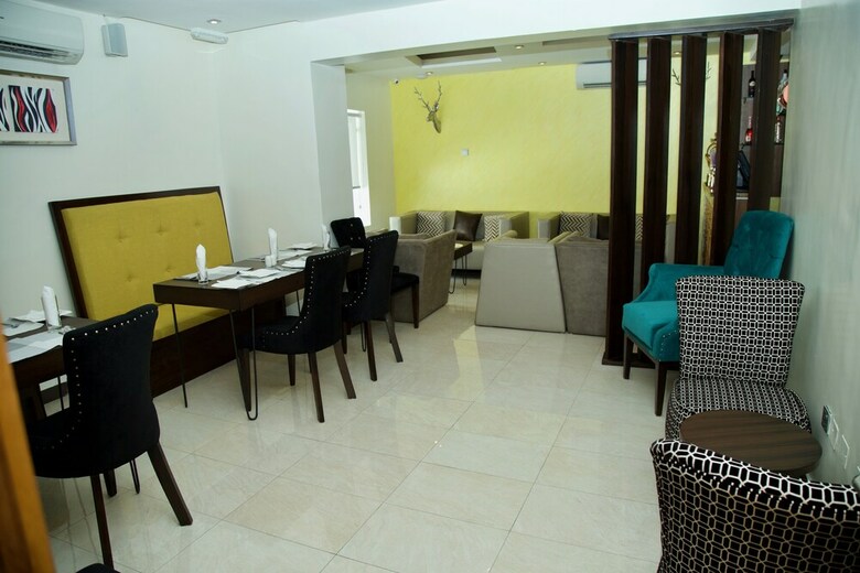 Box Residence Hotel & Apartment
