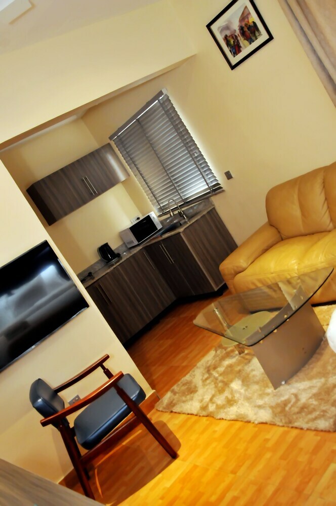 Box Residence Hotel & Apartment