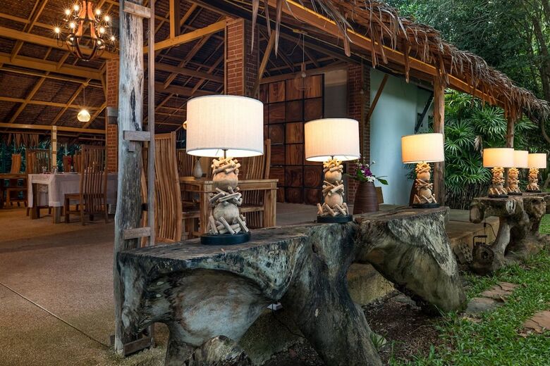 Dasein Chalong Bay Hotel