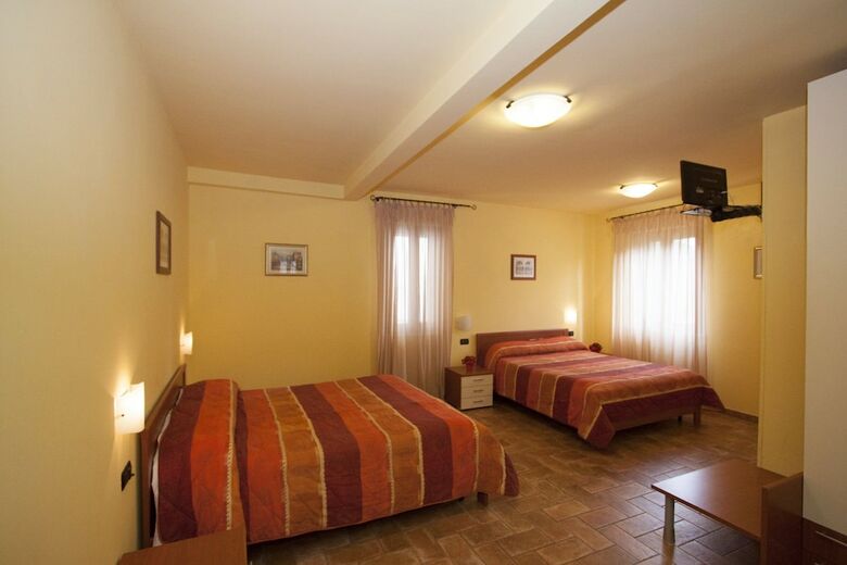 Bed & Breakfast Camere Santucci