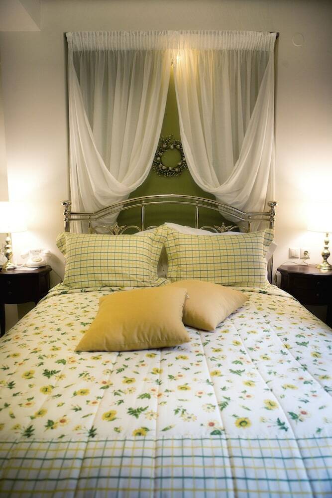 Hotel Archontiko Emmanouilidi Suites