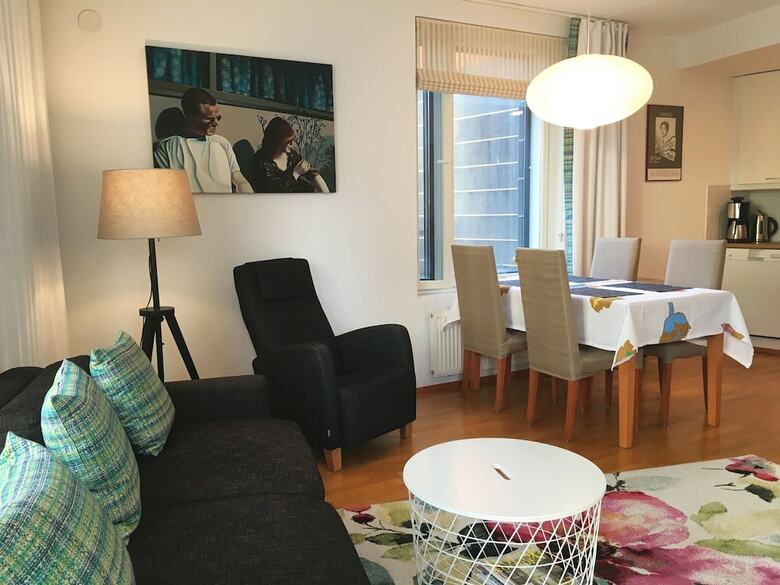 Top Apartments Helsinki - Tilkka