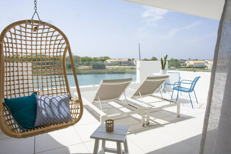 Hotel Les Bulles de Mer - H�tel Spa Sur La Lagune