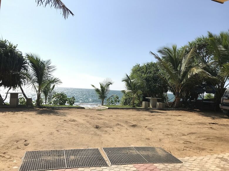 Bed & Breakfast Airport Beach Villa