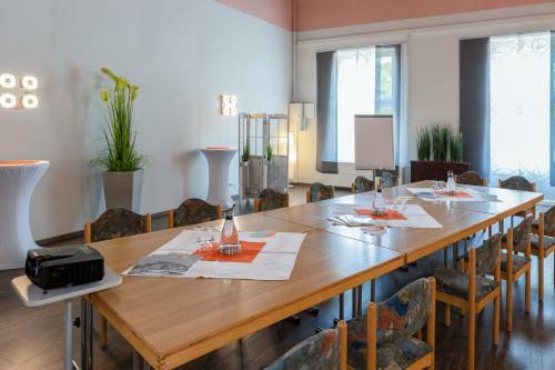 Hostal Landhotel Zum Niestetal