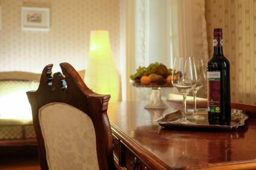 Hostal Rheinriver Guesthouse - Art Hotel