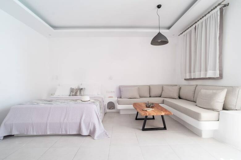 Hotel Ambience Suites