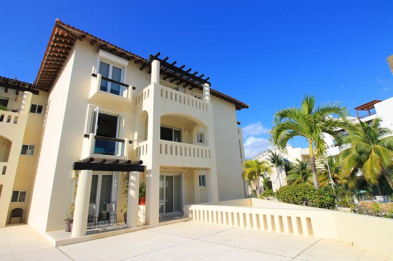 Apartamentos Luna Maya Beautiful 2br Beach Condo