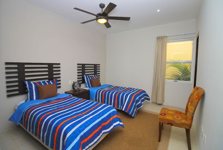 Apartamentos Luna Maya Beautiful 2br Beach Condo