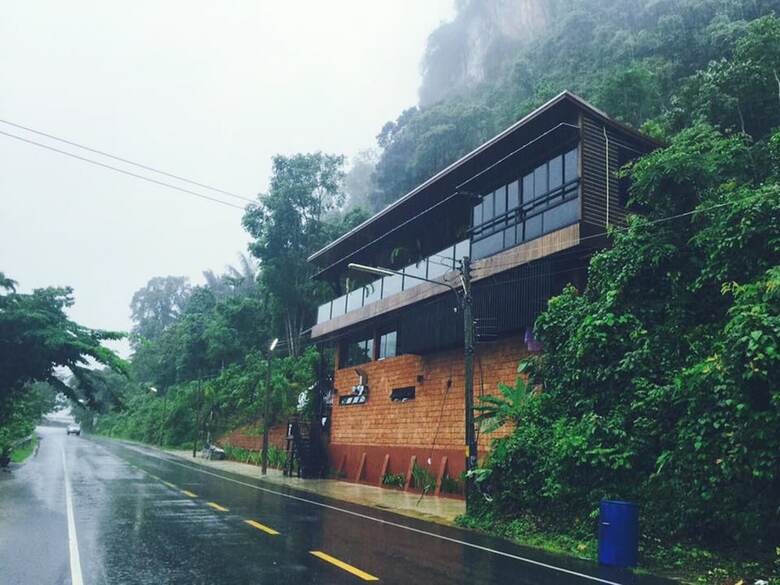 Hotel Blue Mountain Phangnga Resort