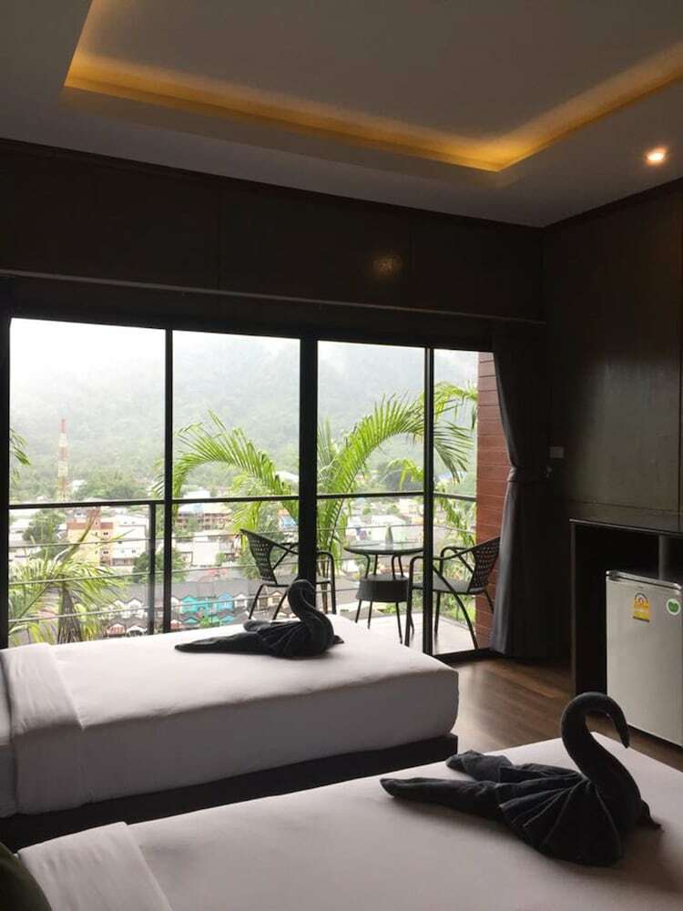 Hotel Blue Mountain Phangnga Resort