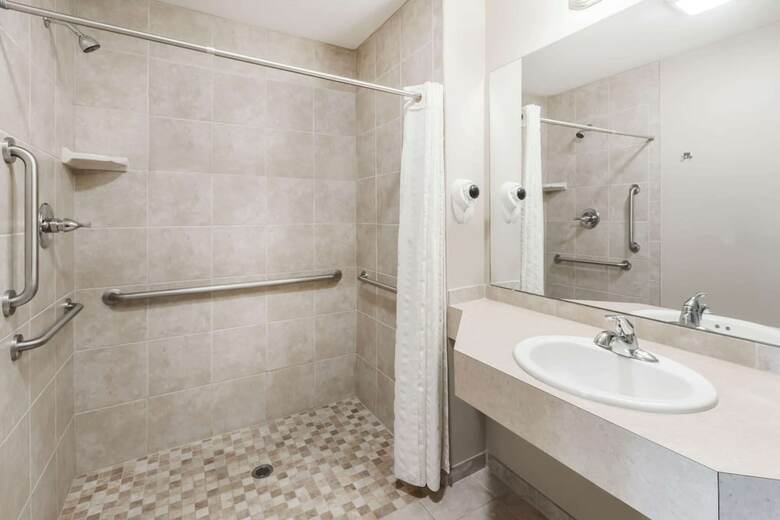 Motel Howard Johnson By Wyndham Traverse City