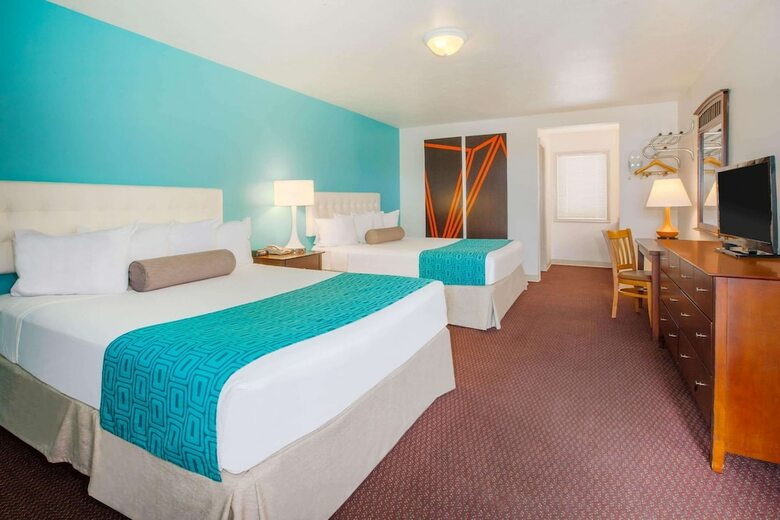 Motel Howard Johnson By Wyndham Traverse City
